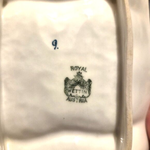 Royal Wettin Austria Scalloped Edge Soap Trinket Dish - Picture 3 of 3